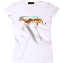 The Chalcedon Tibetan Tiger Kadın Tshirt