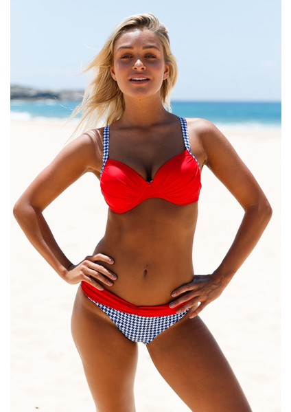 Kırmızı Desenli Bikini Alt