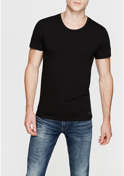 Erkek Siyah Basic Tişört 061747-900