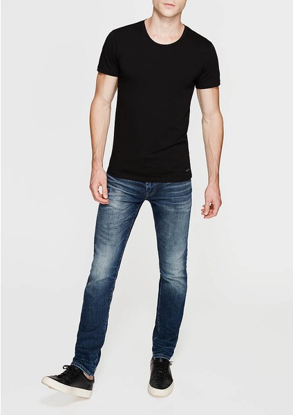 Erkek Siyah Basic Tişört 061747-900