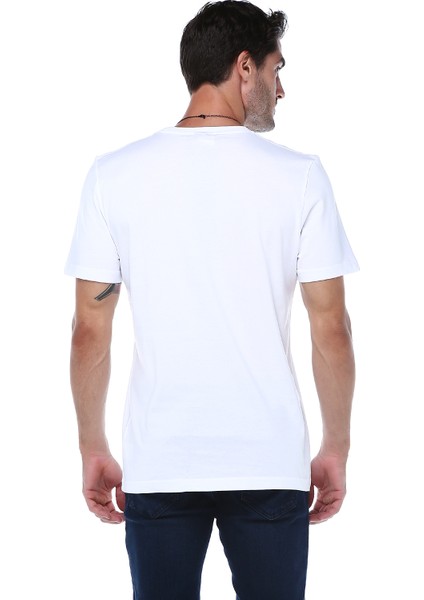 Monkey And The Wolf Bisiklet Yaka T-Shirt fırsatları