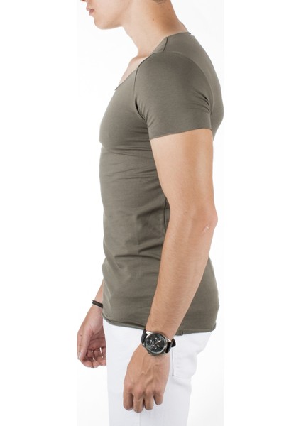 Haki Yakası Ve Kolları Kesik Likralı Geniş Yakalı Erkek Tshirt 1801199 indirimleri