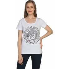 Bant Giyim Avcının Sevdası Bukalemun Beyaz Kadın T-Shirt