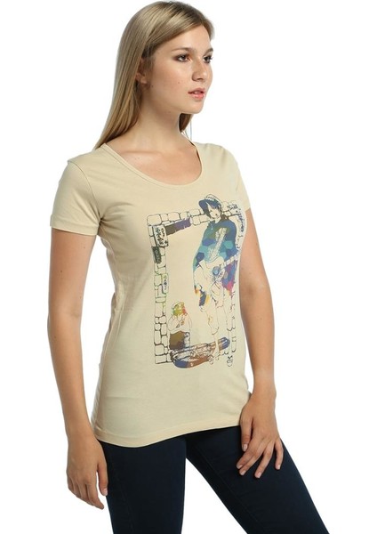 Gitarist Krem Kadın T-Shirt modelleri