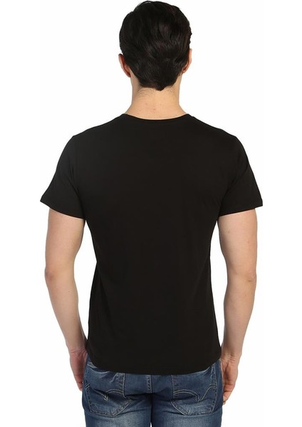 Skate Penguen Siyah Erkek T-Shirt fırsatları