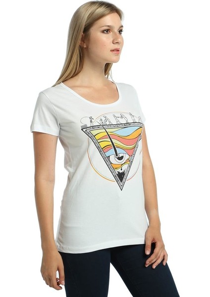 Piramit Beyaz Kadın T-Shirt modelleri