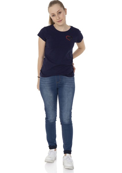Kız Çocuk T-Shirt Kalp Nakışlı