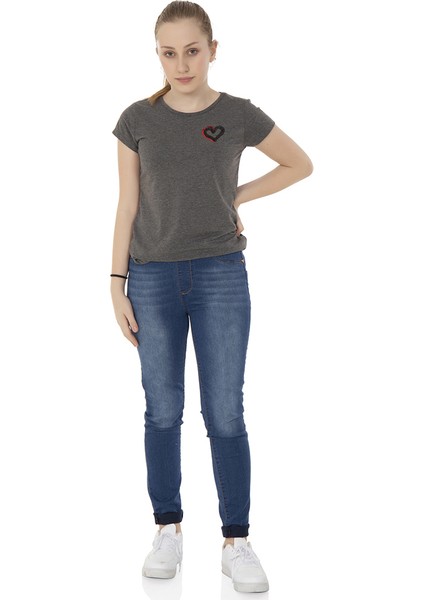 Kız Çocuk T-Shirt Kalp Nakışlı