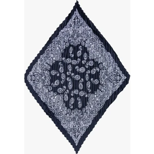 Desenli Piliseli Şal