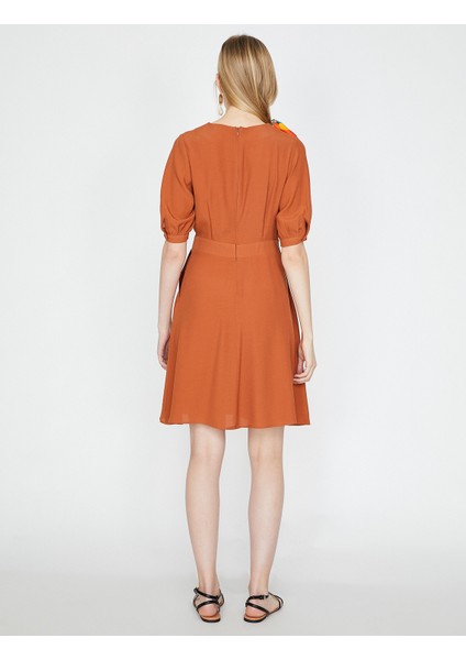 Düğme Detaylı Elbise fırsatları