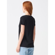 Dilvin 3470 V Yaka Basic T-Shirt-Siyah