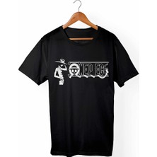 Muggkuppa One Piece Siyah T-Shirt