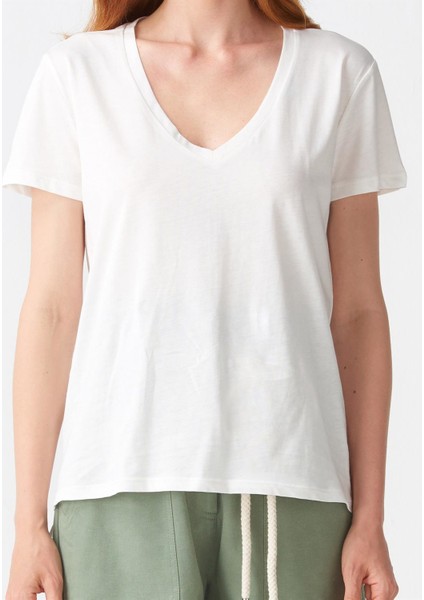 3470 V Yaka Basic T-Shirt-Ekru