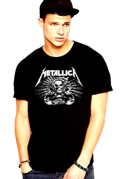 Metallica Kurukafa Siyah Kısa Kollu T-Shirt