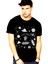 Uzayda Astronot Siyah Kısa Kollu T-Shirt 2
