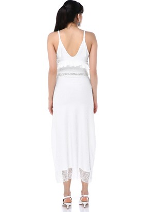 Ust Kadın Ortası Dantelli Beyaz Elbise