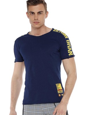 Cipo&Baxx CT524 Baskılı Kesik Yaka Slim Fit Lacivert Erkek T-Shirt