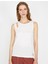 Kadın Omuz Detaylı T-Shirt 4