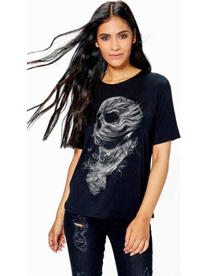 The Chalcedon Kont Wolf Skull Bayan Tshirt