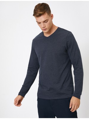 Koton Erkek Çizgili Sweatshirt