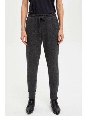 DeFacto Basic Relax Fit Jogger Eşofman Altı L5453AZ19AU