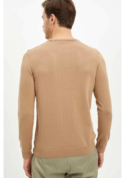 Basic Slim Fit Kazak L2631AZ19WN fırsatları