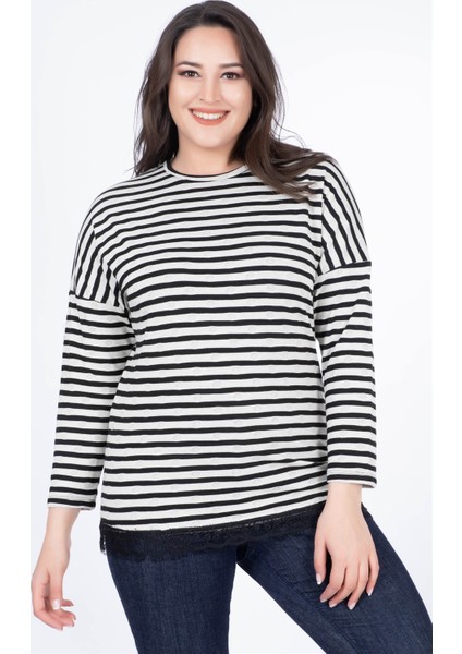 Eteği Dantelli Triko Bluz 34452