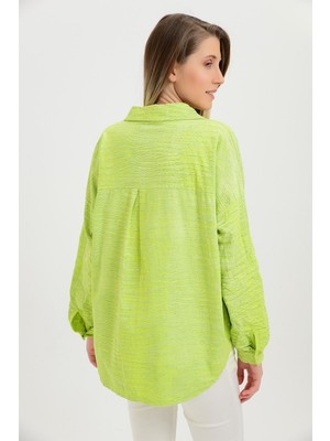 Pua Fashion Kadın F.Yeşili Desenli Cepli Kadife Gömlek