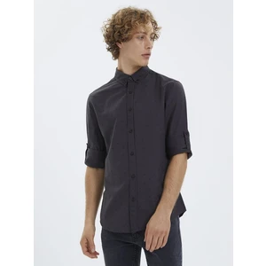 2021920 Erkek Gömlek