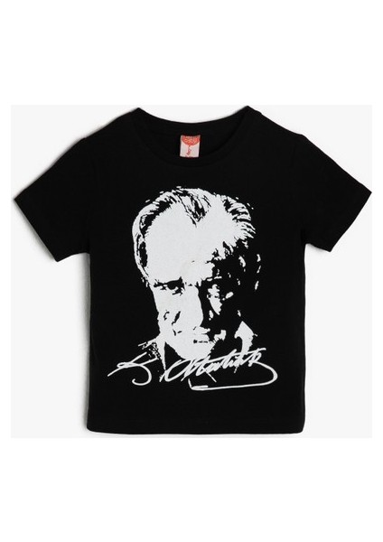 Atatürk Baskılı Siyah T-Shirt