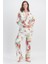 Flowers of Summer Ekru Kadın Askılı Saten Pijama Takımı - Sabahlık 3'lü Takım 3