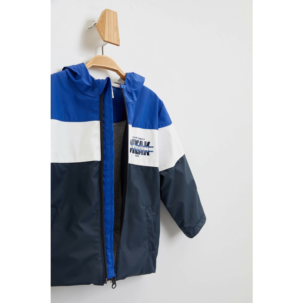 DeFacto Erkek Bebek Kapüşonlu Renk Bloklu Mont N7010A220SP