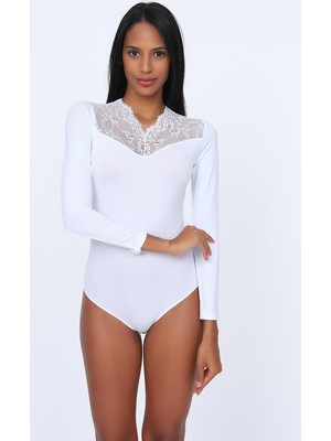 Obje Beyaz V Yaka Dantel Çıtçıtlı Body