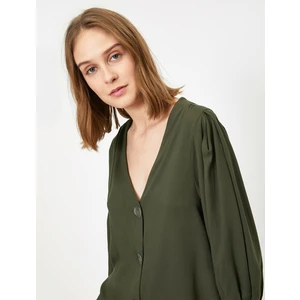 Dügme Detaylı Bluz