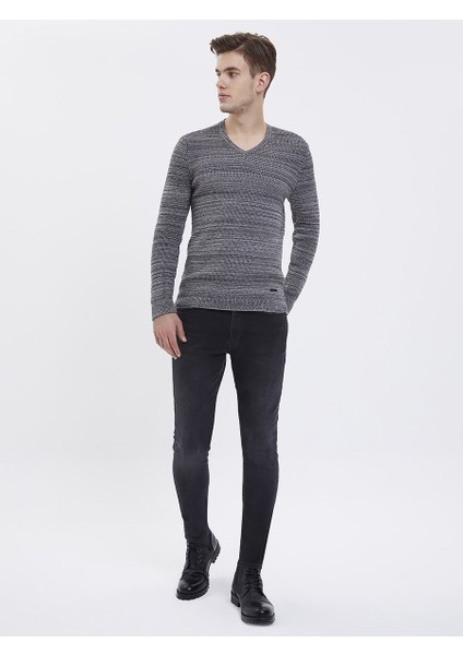 2022065 Erkek Pullover fırsatları
