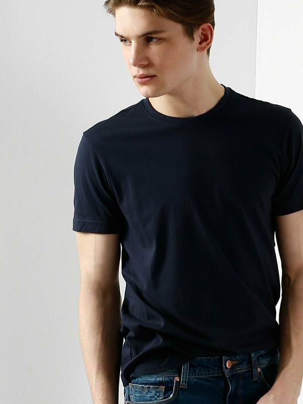 colins basic t shirt