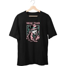 Ayvega Sneak Tiger Unisex T-Shirt
