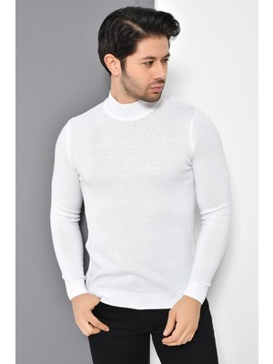 Tena Moda Erkek Beyaz Yarım Balıkçı Yaka Basic Triko Kazak