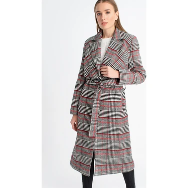 Dewberry Kadın Ekoseli Palto Uzun Kol Yün Akrilik Polyester Malzeme ile Şık Siyah