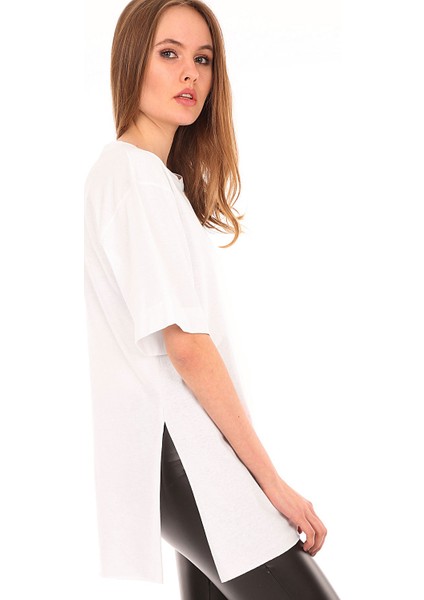 4123 Kol Katlı Yırtmaçlı Salaş T-Shirt fiyatları