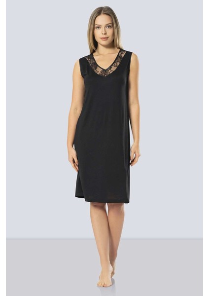 3285 Dantelli V Yaka Gecelik - Siyah