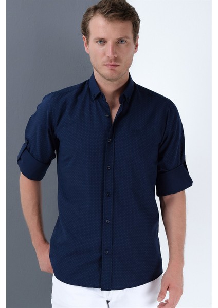 G687 Erkek Gömlek