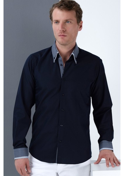 G692 Erkek Gömlek