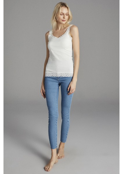 Kırık Beyaz Basic Lace Cami Atlet