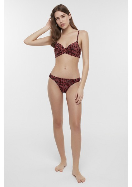 Çok Renkli Savage Wrappy Bikini Üstü fırsatları