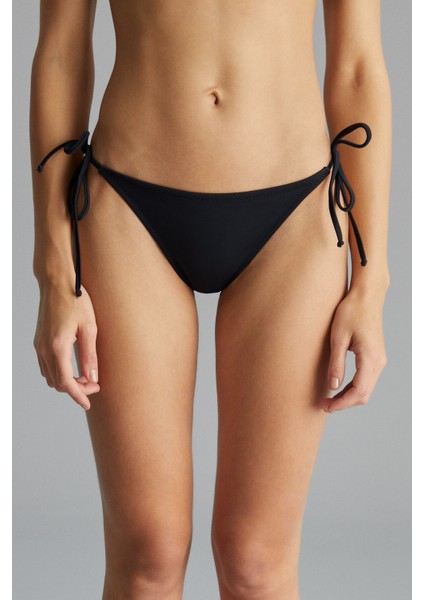 Siyah Basic Bikini Altı