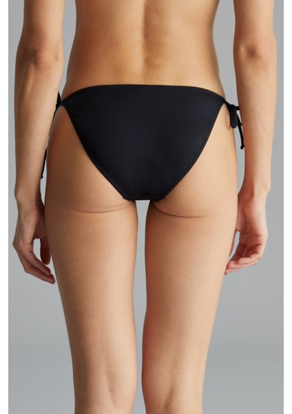 Siyah Basic Bikini Altı modelleri