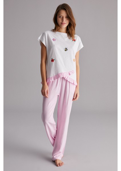 Kırık Beyaz Gingham Daisy T-Shirt fırsatları