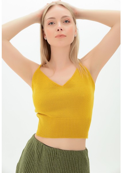 9116167 Triko Askılı Düz Bluz HARDAL