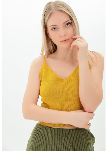 9116167 Triko Askılı Düz Bluz HARDAL modelleri